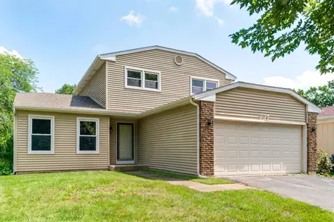 227 E Lakeside Dr, Vernon Hills, IL 60061