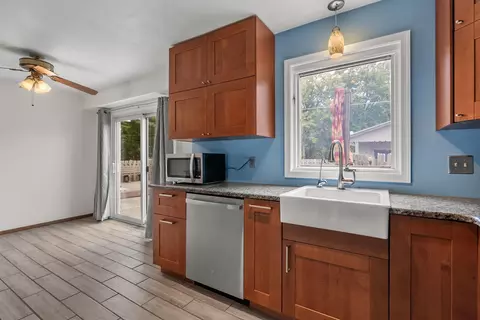 Kitchen - 3413 34th Ave, Moline, IL 61265 photo 2 of 3