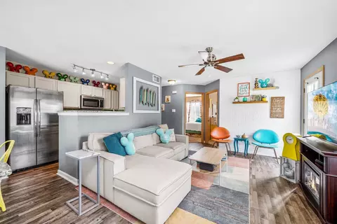 Living - 3404 Harris Ln, Plano, IL 60545 photo 1 of 4