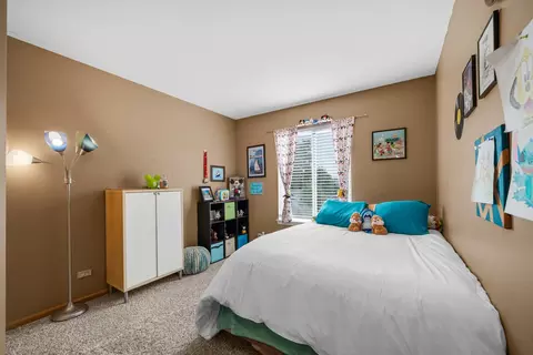 Bedroom - 3404 Harris Ln, Plano, IL 60545 photo 2 of 2