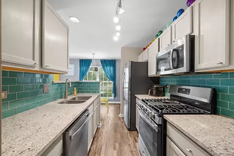 Kitchen - 3404 Harris Ln, Plano, IL 60545 photo 1 of 2