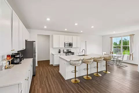 Kitchen - 16117 S Longcommon Ln, Plainfield, IL 60586 photo 1 of 6