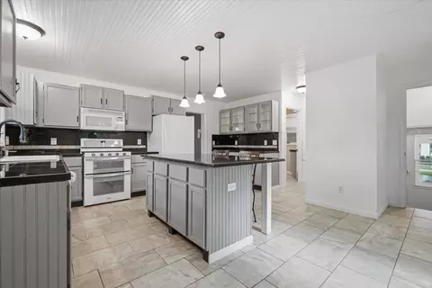 Kitchen - 605 Church St, Normal, IL 61761 photo 2 of 4