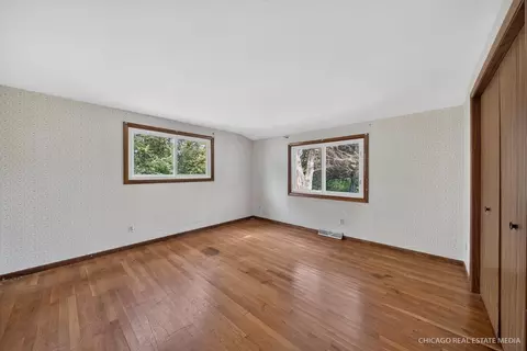 Bedroom - 18817 W Union Rd, Union, IL 60180 photo 2 of 2