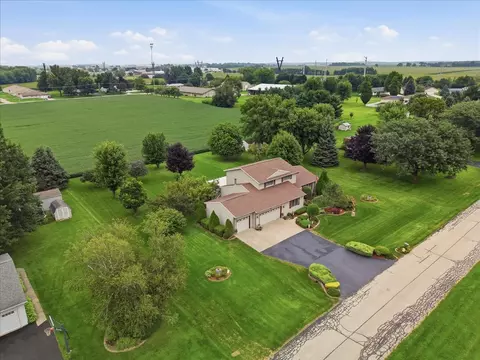 3606 E 20th St, Sterling, IL 61081 photo 9