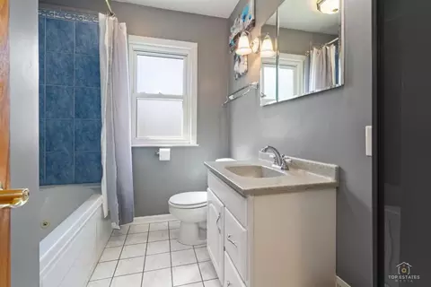 Bath - 100 S Wisconsin Ave, Addison, IL 60101 photo 1 of 2