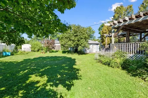 Exterior - 100 S Wisconsin Ave, Addison, IL 60101 photo 4 of 5
