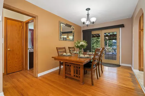 Dining - 100 S Wisconsin Ave, Addison, IL 60101 photo 1 of 1