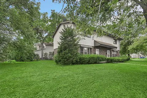 Exterior - 562-564 3rd St, Crete, IL 60417 photo 4 of 7