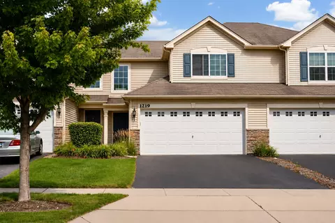 1219 Da Vinci Dr, Hampshire, IL 60140