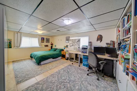 Other - 513 W Willow Gln, Addison, IL 60101 photo 2 of 3