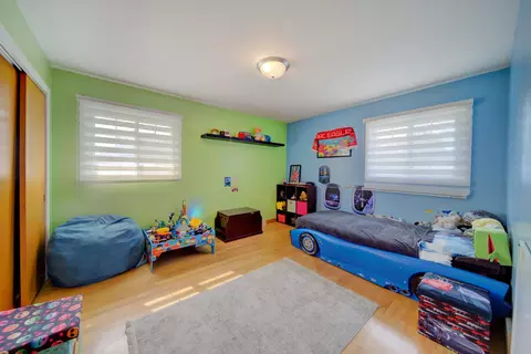 Bedroom - 513 W Willow Gln, Addison, IL 60101 photo 3 of 4