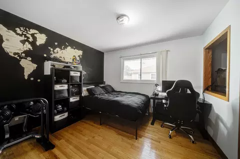 Bedroom - 513 W Willow Gln, Addison, IL 60101 photo 2 of 4