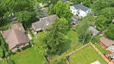 View/Area - 567 Happ Rd, Northfield, IL 60093 photo 5 of 5