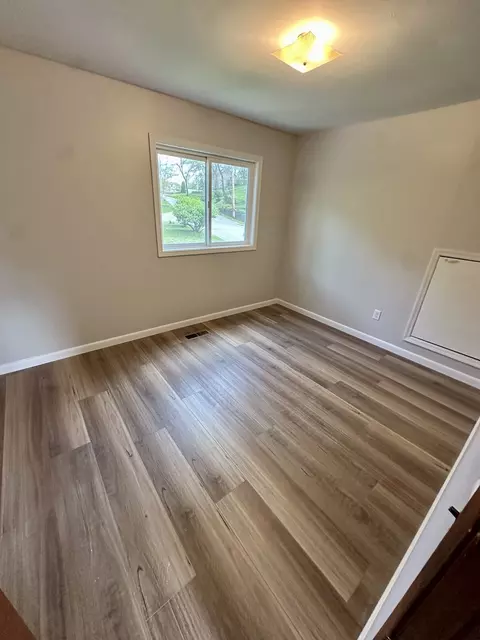 Bedroom - 35397 N 1st Ave, Ingleside, IL 60041 photo 1 of 4