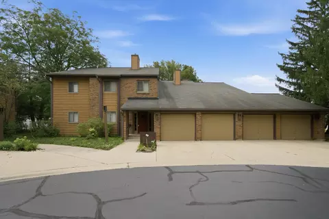 Other - 650 Waverly Dr #D, Elgin, IL 60120 photo 1 of 6