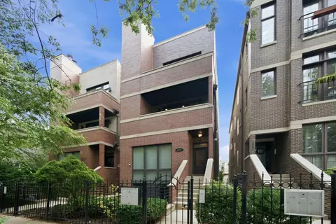 1117 N Wood St #2, Chicago, IL 60622