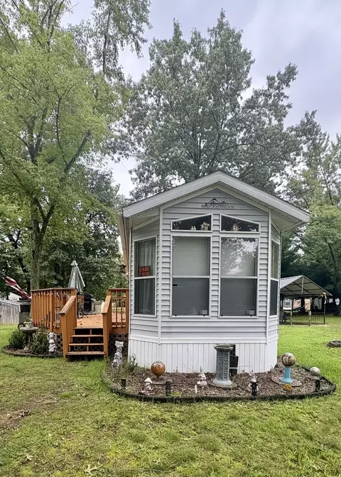 8 25 Woodhaven, Sublette, IL 61367