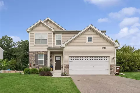 8418 White Oaks Ct, Wonder Lake, IL 60097