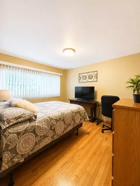 Bedroom - 116 N May St, Addison, IL 60101 photo 1 of 3