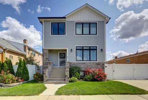 5347 S Melvina Ave, Chicago, IL 60638