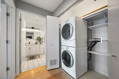 Other - 8 E Randolph St #3202, Chicago, IL 60601 photo 6 of 11