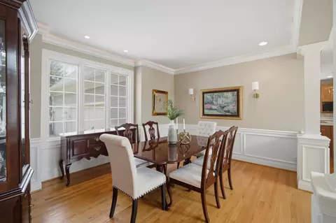 Dining - 7 Dunhill Ln, North Barrington, IL 60010 photo 1 of 1