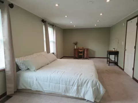Bedroom - 1508 Poplar St, Mchenry, IL 60051 photo 2 of 5