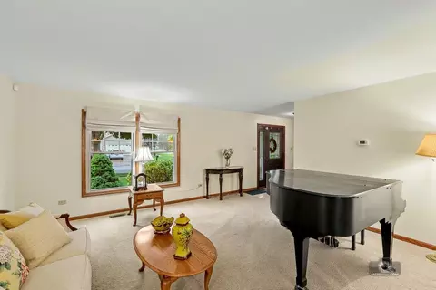 Other - 1613 Chestnut Hill Rd, Plainfield, IL 60586 photo 1 of 9