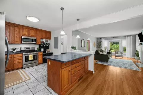 Kitchen - 2324 15th Ave, Moline, IL 61265 photo 3 of 7
