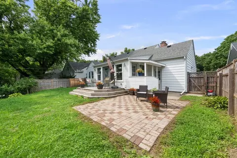 Exterior - 2324 15th Ave, Moline, IL 61265 photo 6 of 10