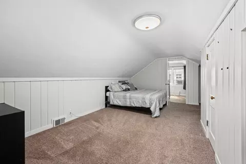 Bedroom - 2324 15th Ave, Moline, IL 61265 photo 7 of 8