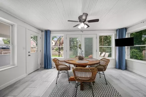 Exterior - 2324 15th Ave, Moline, IL 61265 photo 4 of 10