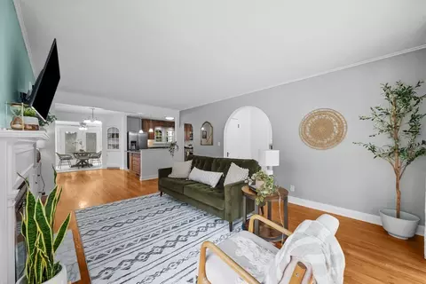 Living - 2324 15th Ave, Moline, IL 61265 photo 3 of 6