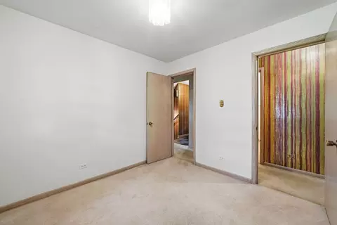 Bedroom - 14545 Laporte Ave, Midlothian, IL 60445 photo 2 of 6