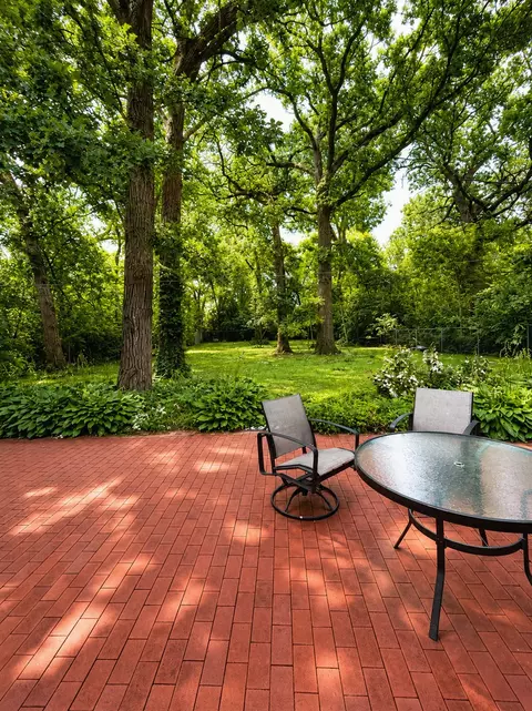 Exterior - 14545 Laporte Ave, Midlothian, IL 60445 photo 4 of 11