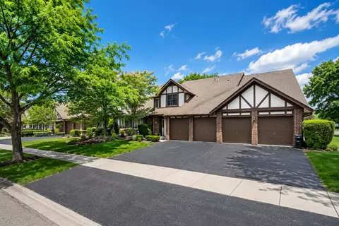 18075 Royal Oak Ct #2S, Tinley Park, IL 60477