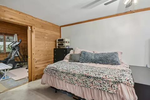 Bedroom - 607 Wallace Ave, Morris, IL 60450 photo 4 of 7
