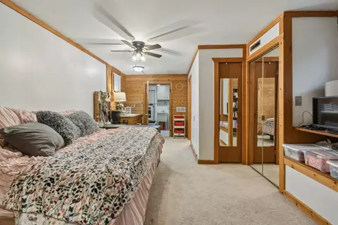 Bedroom - 607 Wallace Ave, Morris, IL 60450 photo 2 of 7