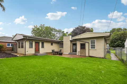 Exterior - 607 Wallace Ave, Morris, IL 60450 photo 2 of 5