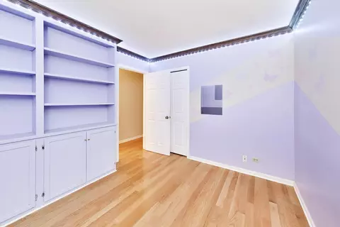 Bedroom - 4500 Sundance Ct, Hoffman Estates, IL 60192 photo 8 of 11