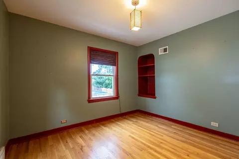 Bedroom - 8024 S Christie Ave, Lyons, IL 60534 photo 4 of 5