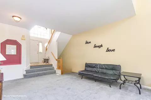Entry Way - 2320 Stonegate Rd, Algonquin, IL 60102 photo 1 of 3