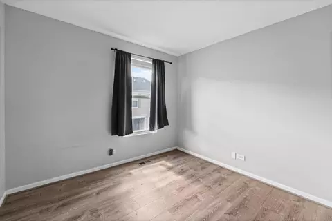 Other - 991 Reserve Dr, Elgin, IL 60124 photo 7 of 8