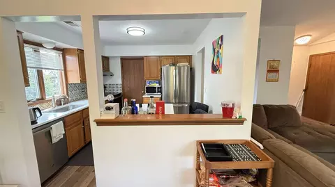 Kitchen - 200 Brookside Ln #D, Willowbrook, IL 60527 photo 3 of 4