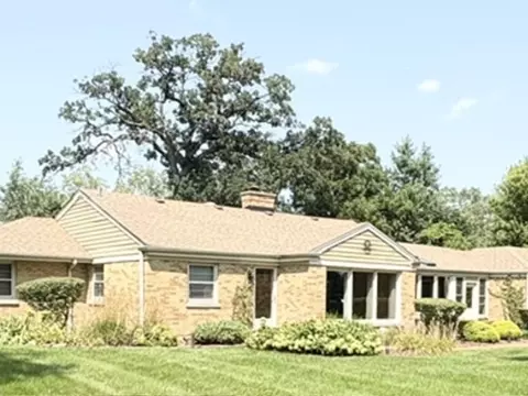 17 W163 Oak Ln, Bensenville, IL 60106