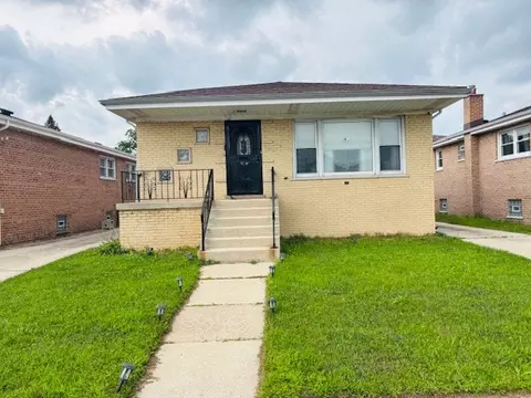 380 Bensley Ave, Calumet City, IL 60409