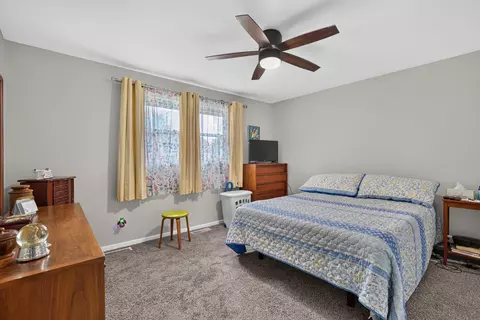 Bedroom - 103 Deerpath Dr, Minooka, IL 60447 photo 1 of 4