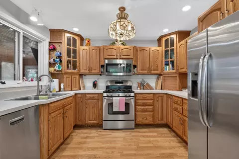 Kitchen - 103 Deerpath Dr, Minooka, IL 60447 photo 1 of 3