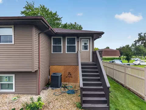 Exterior - 103 Deerpath Dr, Minooka, IL 60447 photo 10 of 12